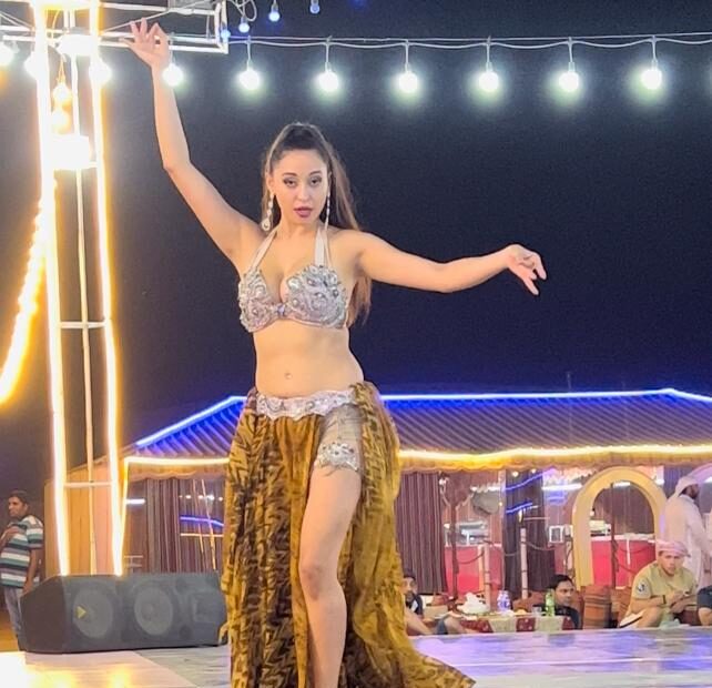 belly dance show dubai